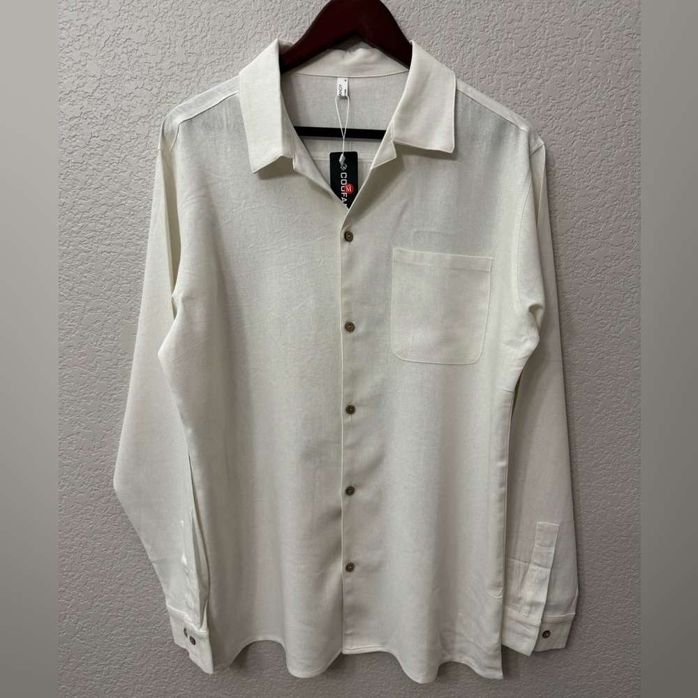 NWT. COOFANDY Men’s Long Sleeve Button-Down Linen Beach Shirt Size M